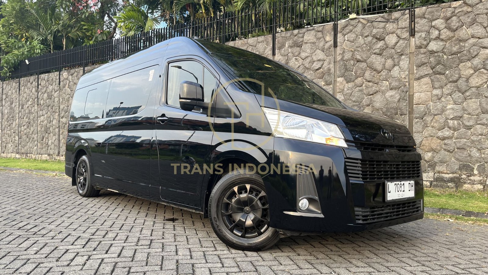 HIACE 1 President