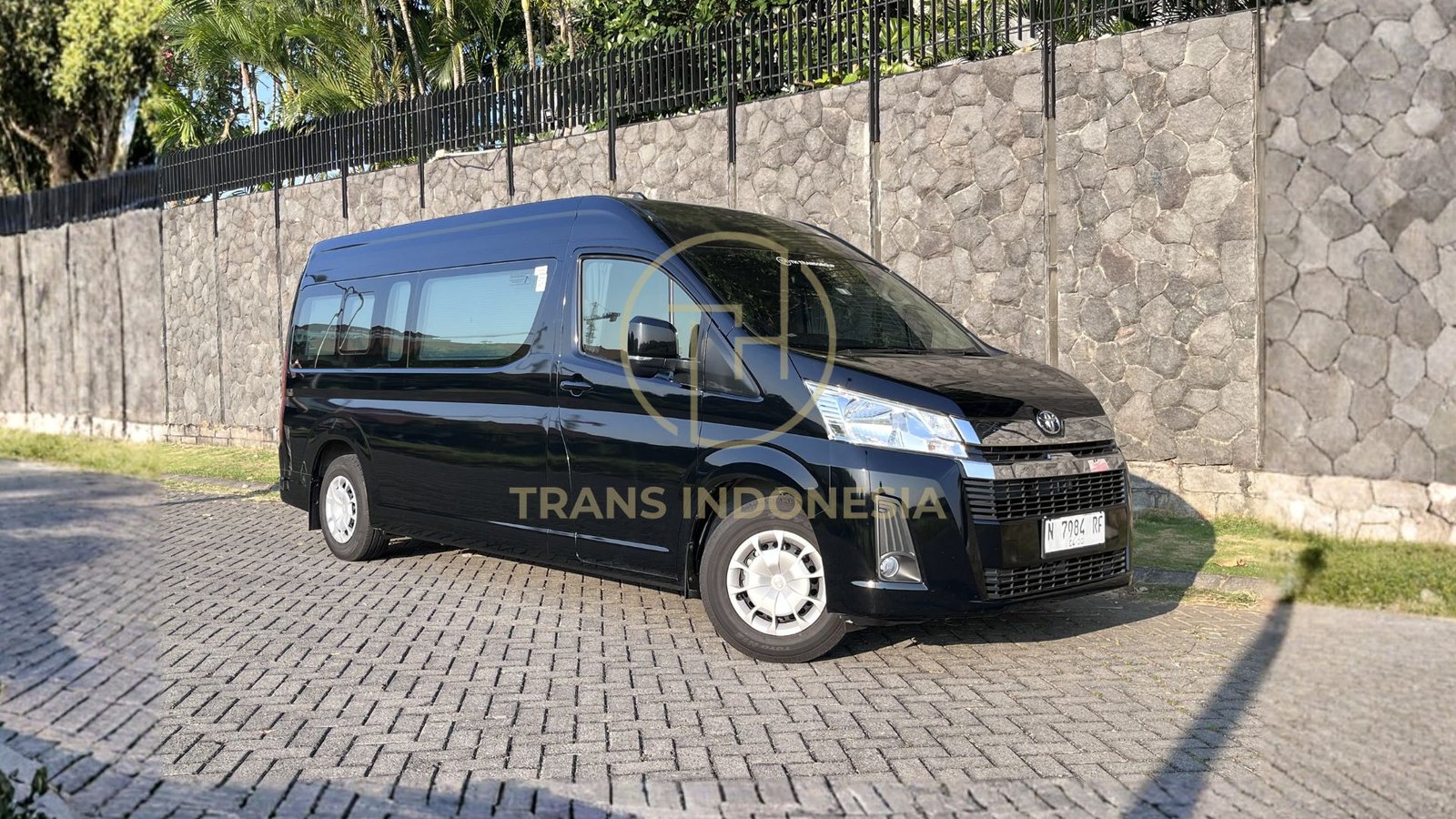 HIACE 1 VVIP